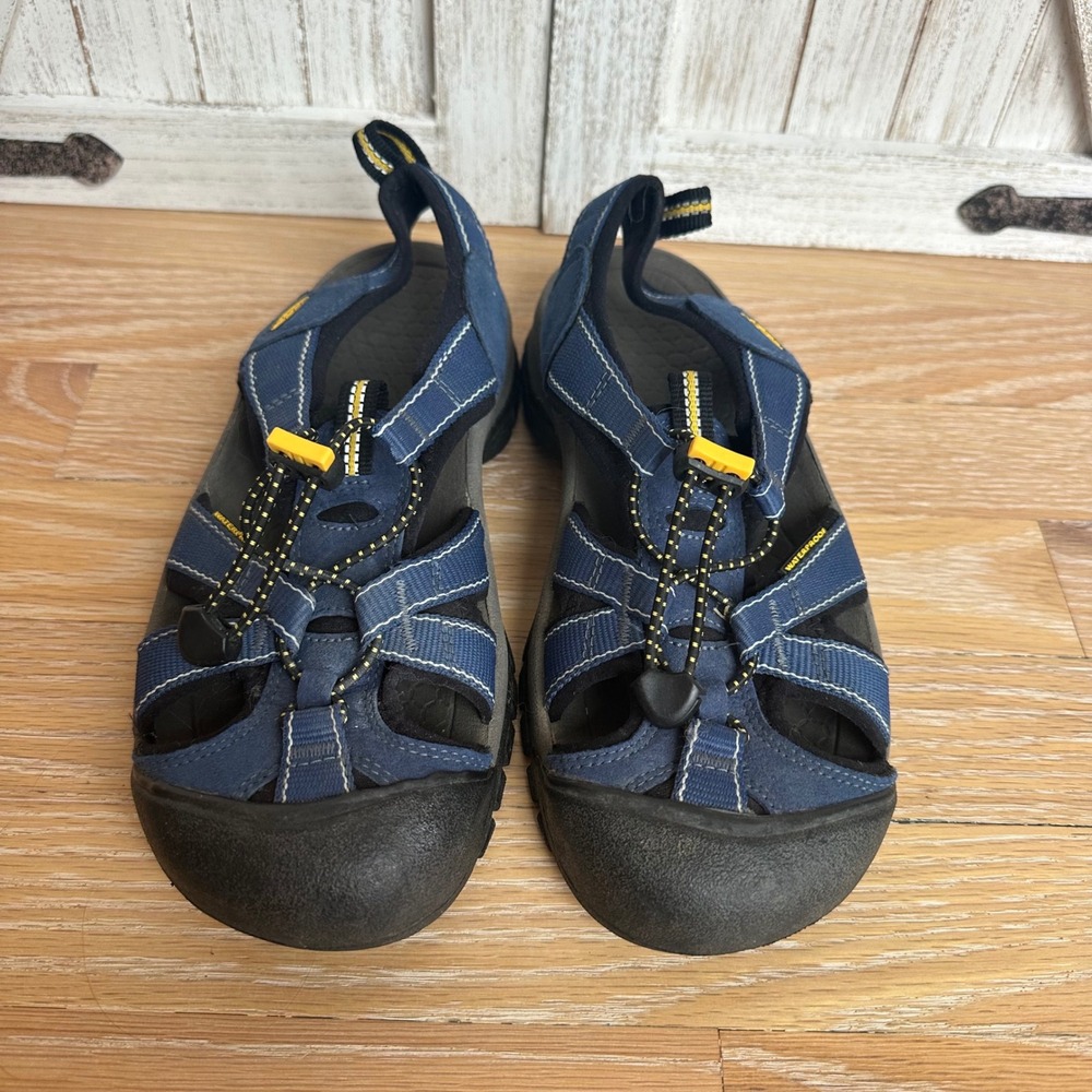 Keen Womens Newport H2 Sandal Hiking Water Adventure Travel Navy 7.5